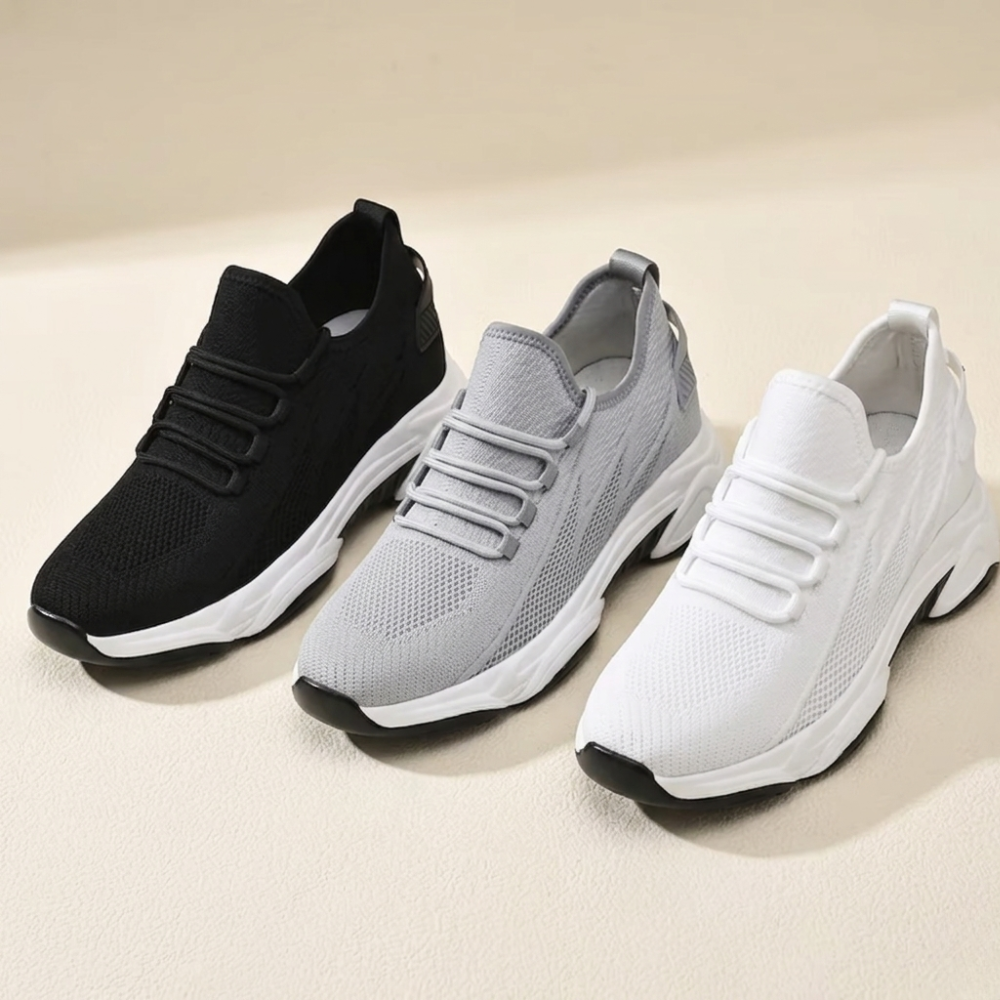 Auro Strides