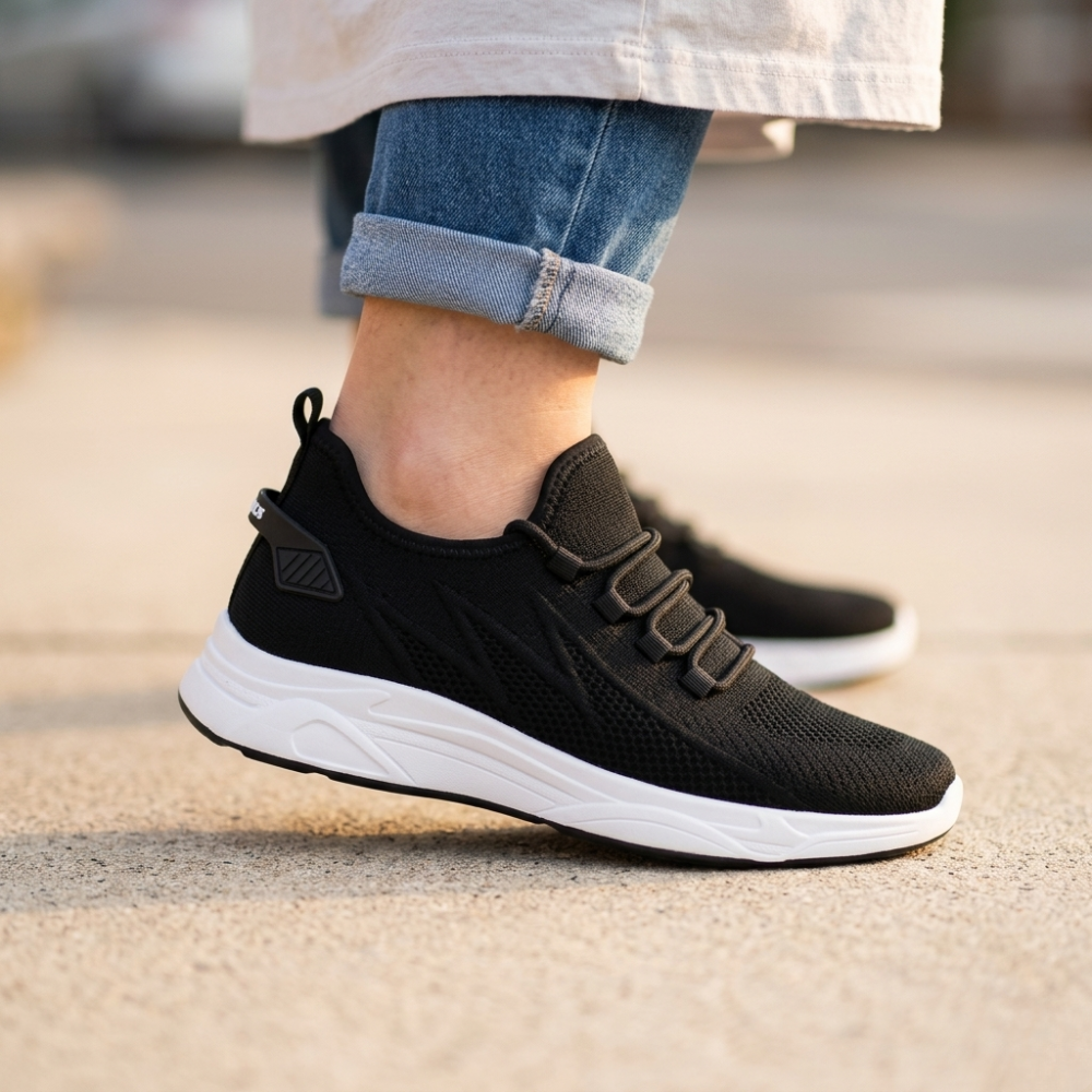 Auro Strides